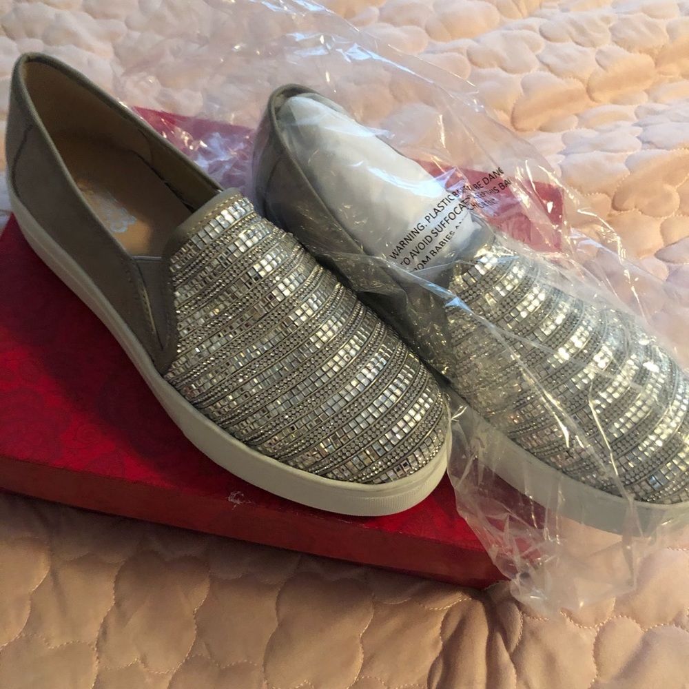 Carlos Santana Slide Sneakers